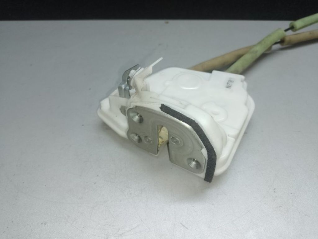 KB7W-73-310 | Замок двери задн. лев. MAZDA CX-5 (KF) 16-21