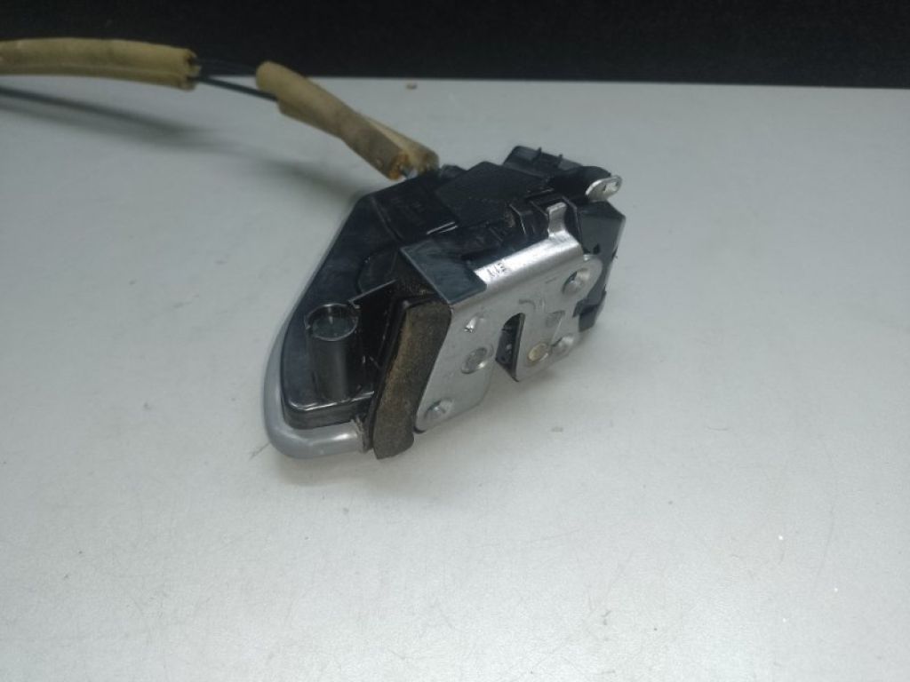 82500-4BA0A | Замок двери задн. прав. NISSAN X-TRAIL/ROGUE T32 13-20