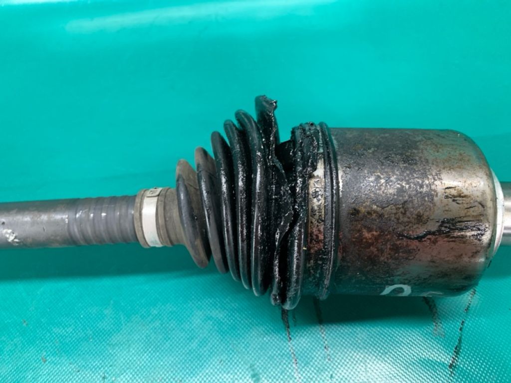 HG9Z-3B437-B | Привід передній лів. FORD FUSION 14- - Фото 4