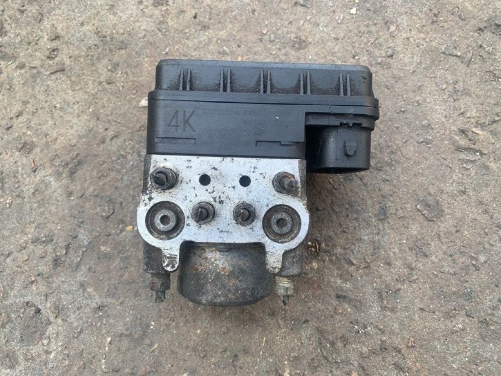 44050-33120 | Блок ABS LEXUS ES300 ES330 01-06