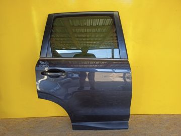 Двері задн. прав. SUBARU FORESTER 12-19