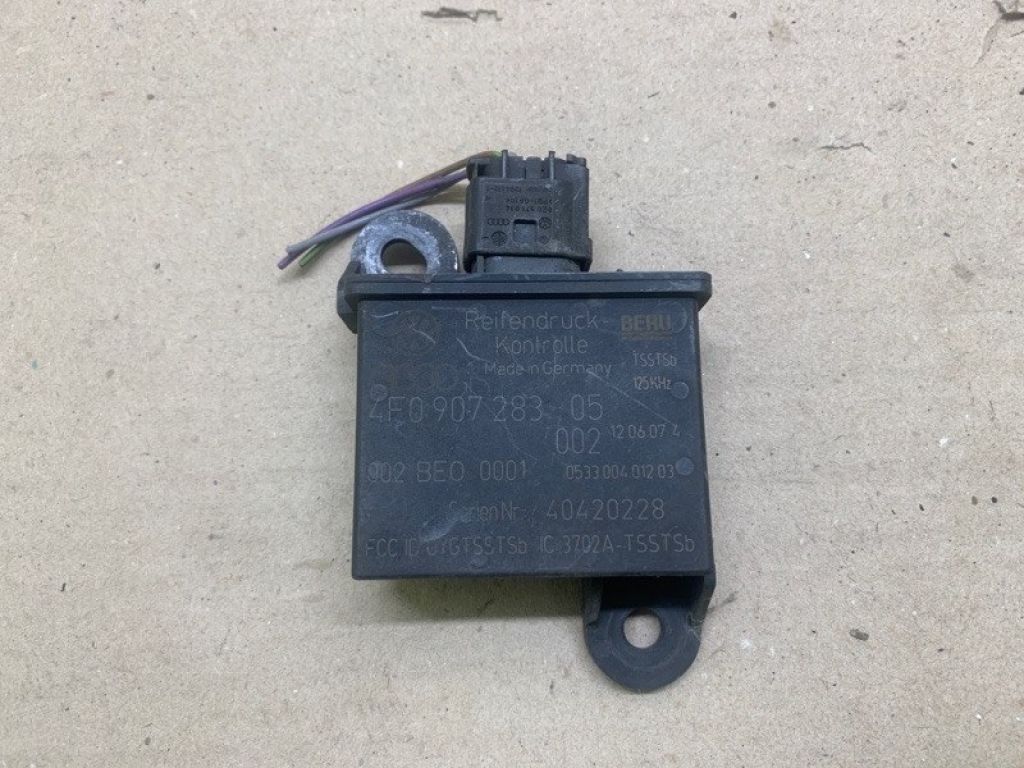 4F0 907 283 | Блок управления дав.в шинах VOLKSWAGEN TOUAREG 02-10