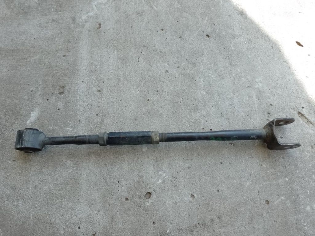 48740-07010 | Рычаг задней подвески поперечный лев. TOYOTA CAMRY 40 06-11