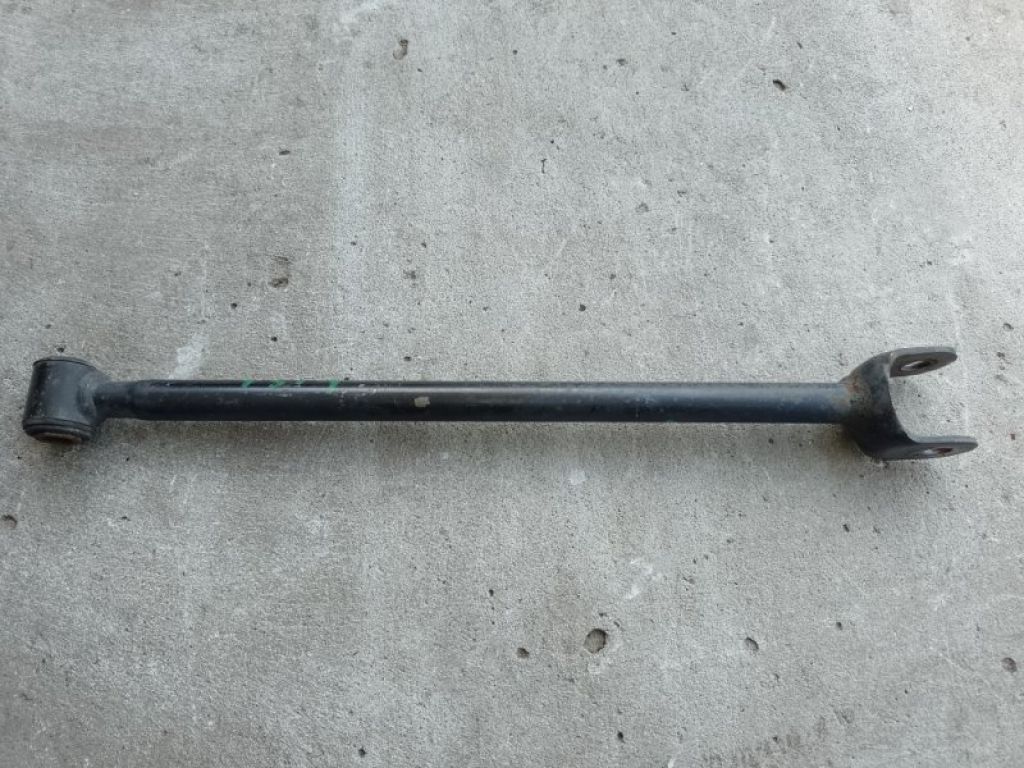 48710-06110 | Важіль задньої підвіски поперечний TOYOTA CAMRY 40 06-11