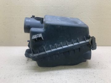 Корпус воздушного фильтра TOYOTA MATRIX 02-08