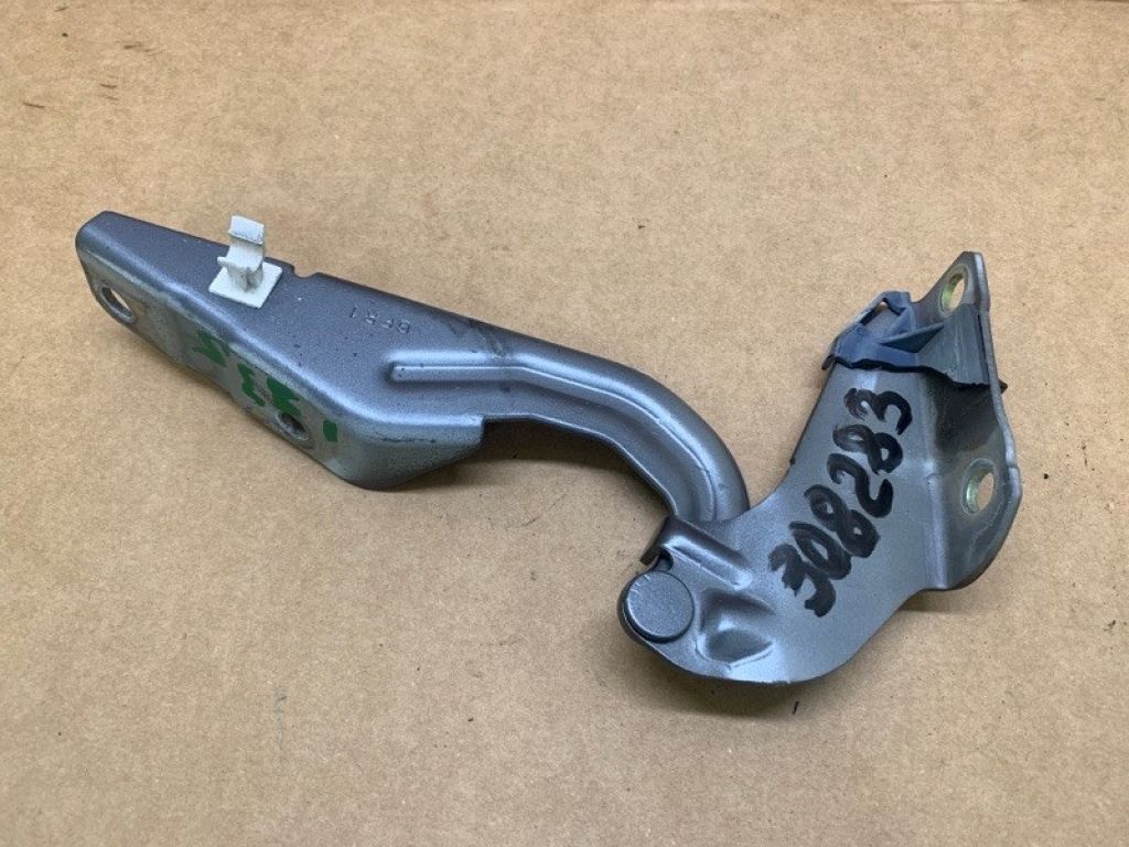 MN175242 | Петля капота прав. MITSUBISHI OUTLANDER XL 05-13