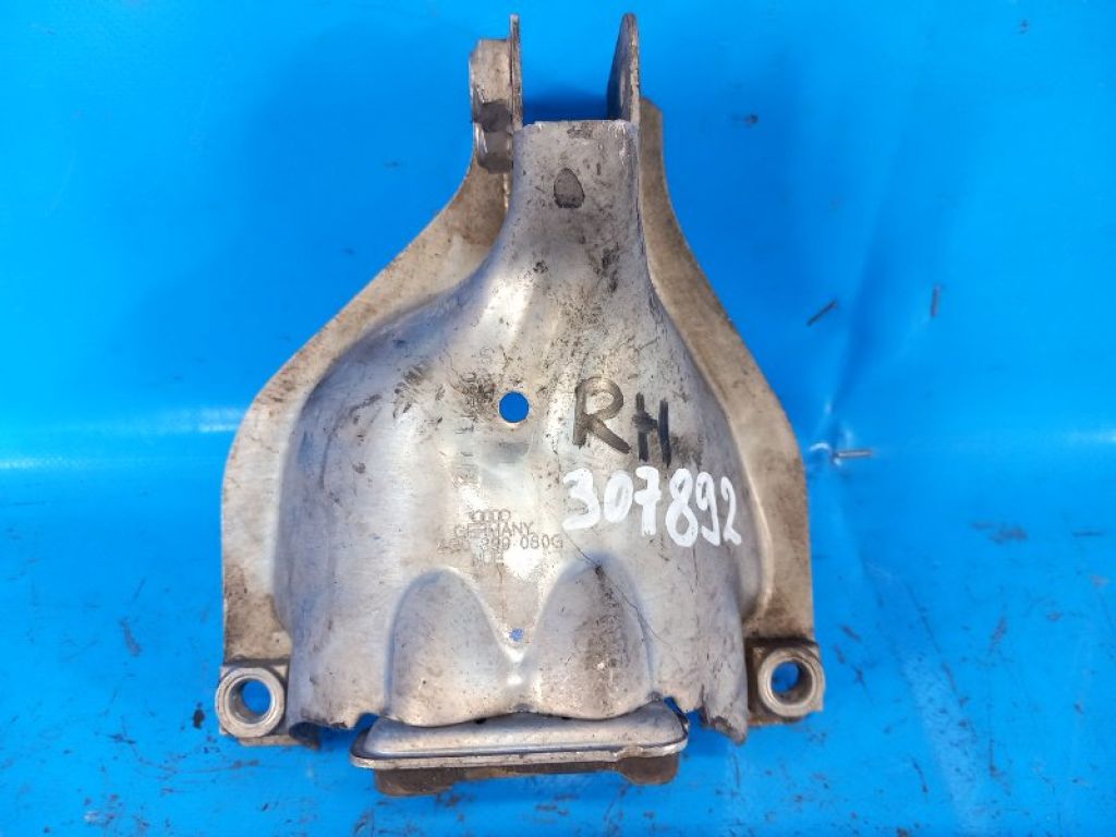4G0399378J | Кронштейн опоры двигателя прав. AUDI A6 (C7) 11-18