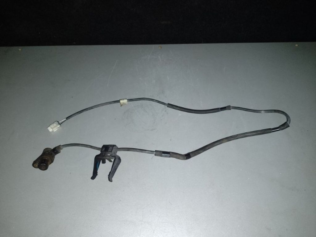 89542-06010 | Датчик ABS передн. прав. TOYOTA CAMRY 30 02-06