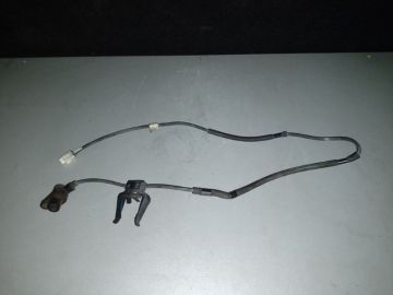 Датчик ABS передн. прав. TOYOTA CAMRY 30 02-06