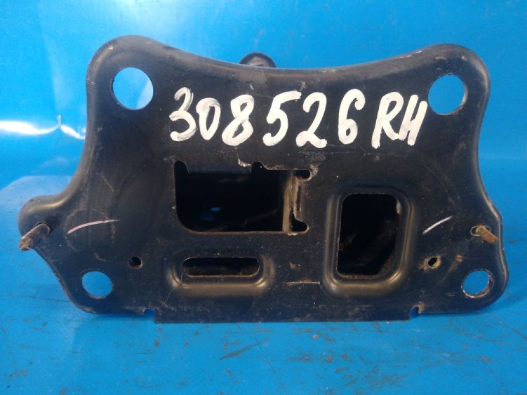 5710753010 | Кронштейн підсилювача переднього бампера прав. LEXUS IS250/350 05-13 - Фото 3