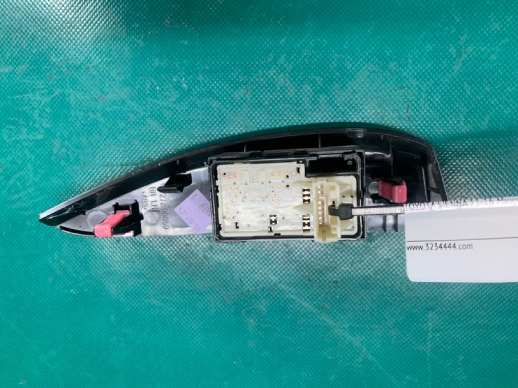 84810-0E040 | Кнопка стеклоподъемника задн. лев. TOYOTA SIENNA 11-16 - Фото 3