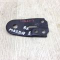 B36D-56-H21 | Кронштейн передн. лів. MAZDA 3 BK 03-08
