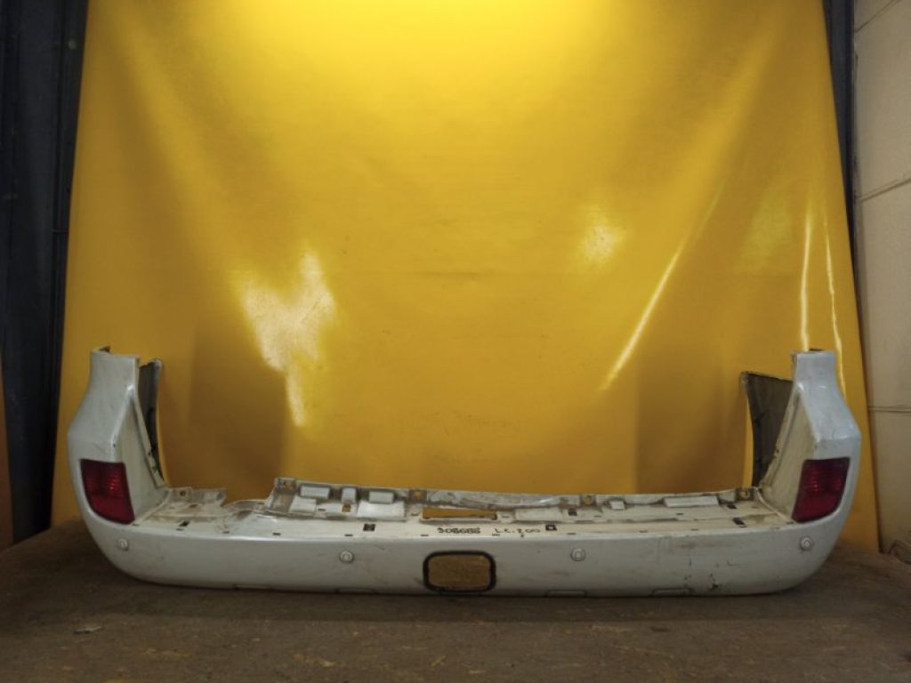 52159-60260 | Бампер задній TOYOTA LAND CRUISER 200 08-21