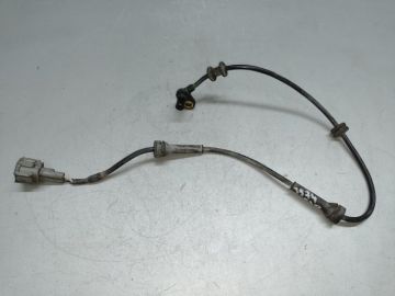 Датчик ABS передн. прав. NISSAN PATHFINDER R51 04-14