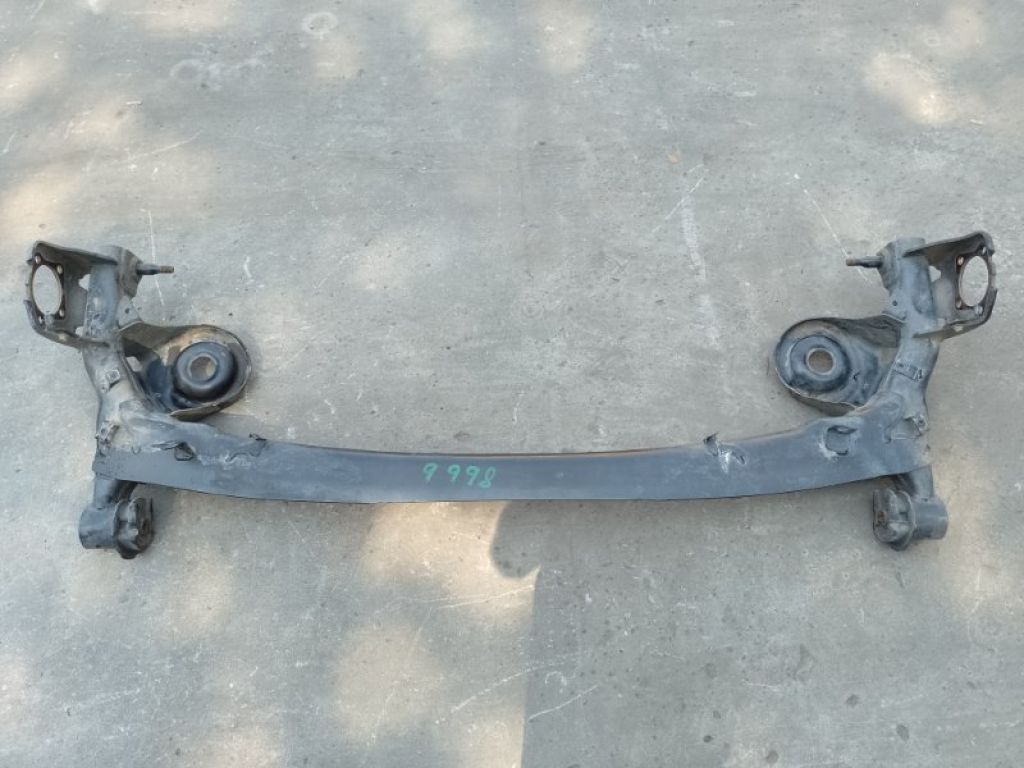 42110-08040 | Балка задней подвески TOYOTA SIENNA 11-16