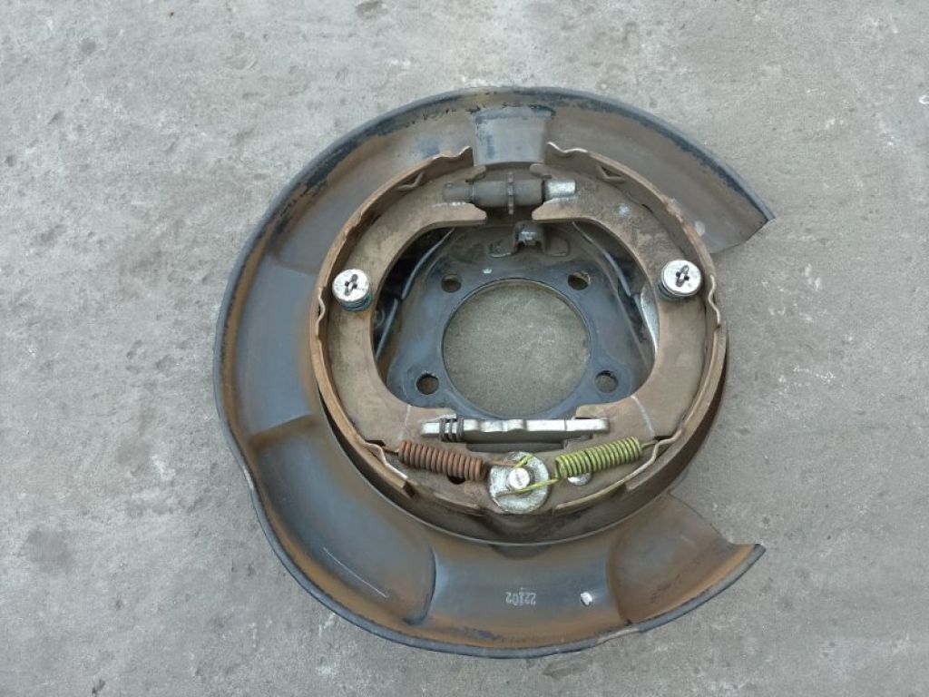 46503-08020 | Тормозной механизм задн. прав. TOYOTA SIENNA 11-16
