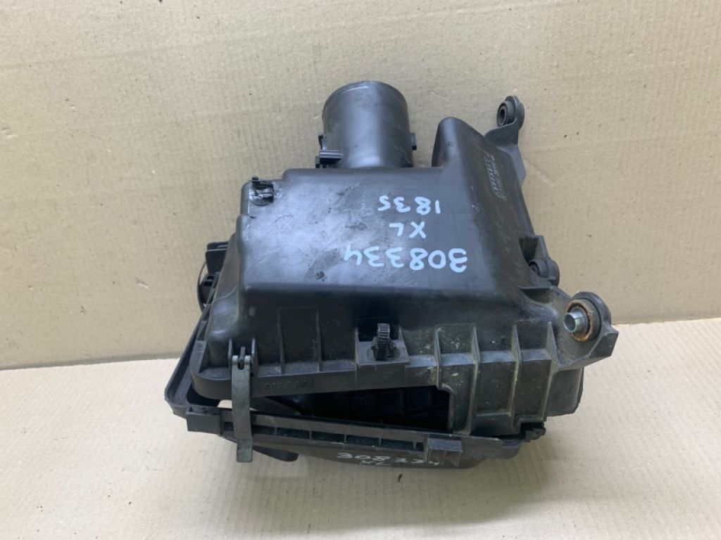 1500A195 | Корпус повітряного фільтра MITSUBISHI OUTLANDER XL 05-13 - Фото 3