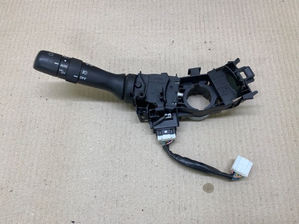 84140-07111 | Подрулевой переключатель лев. TOYOTA AVALON 05-12