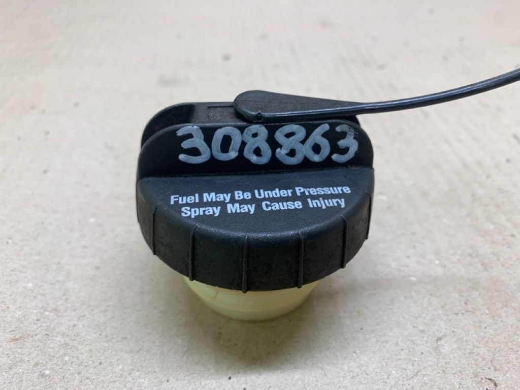 77300-08010 | Крышка топливного бака TOYOTA MATRIX 02-08