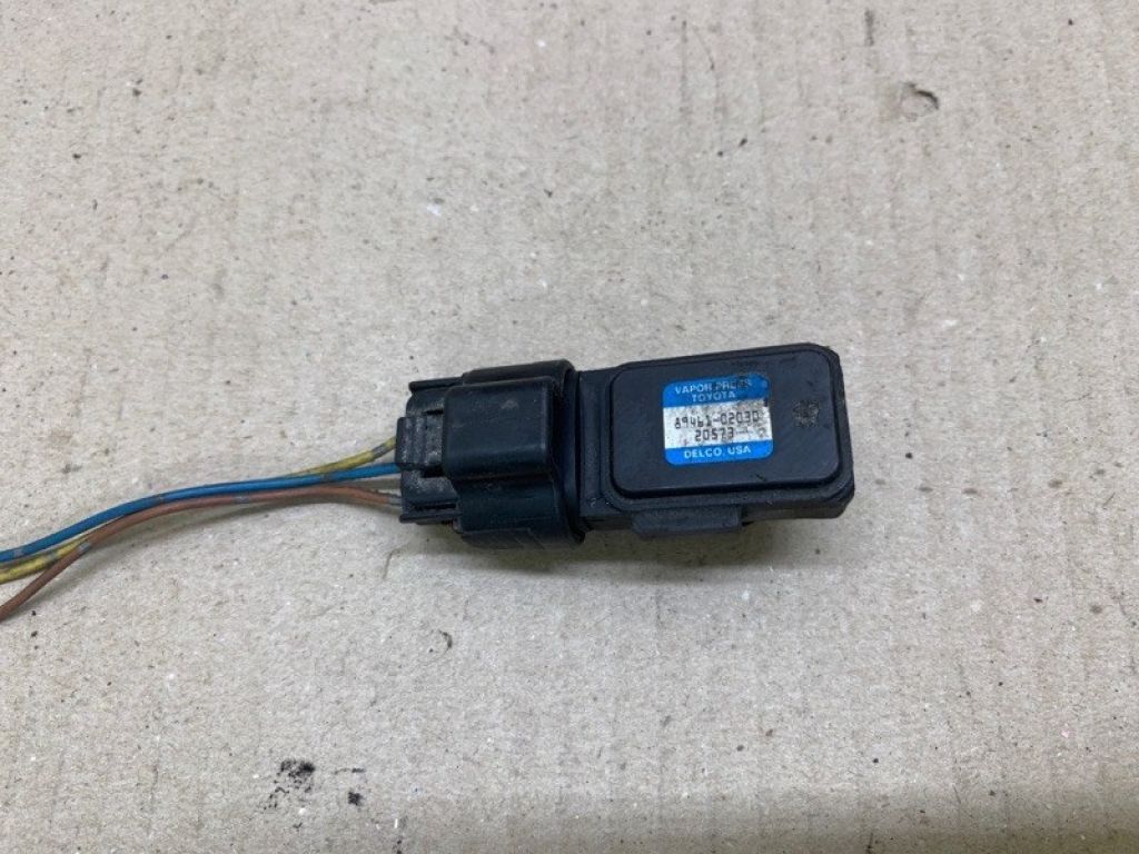 89461-02030 | Датчик давления топлива TOYOTA MATRIX 02-08