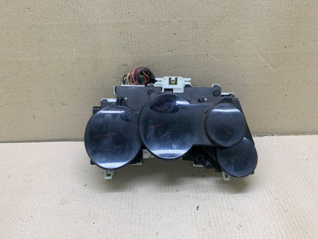 83800-01110 | Панель приборов TOYOTA MATRIX 02-08