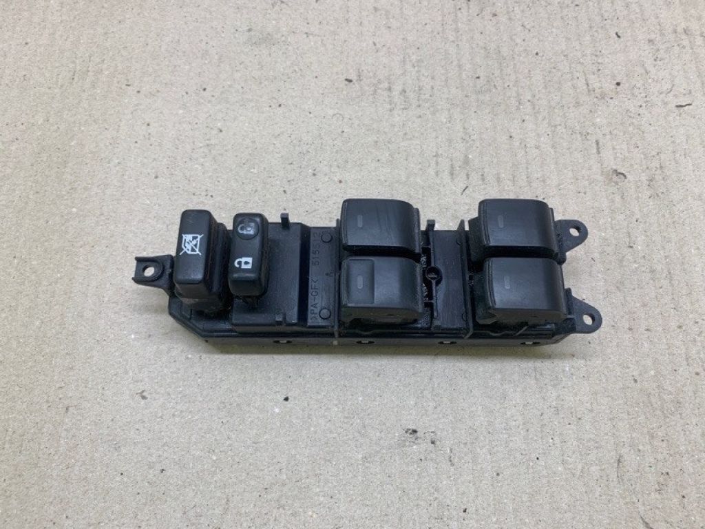84040-08020 | Блок управления стеклоподъемниками передн. лев. TOYOTA SIENNA 11-16