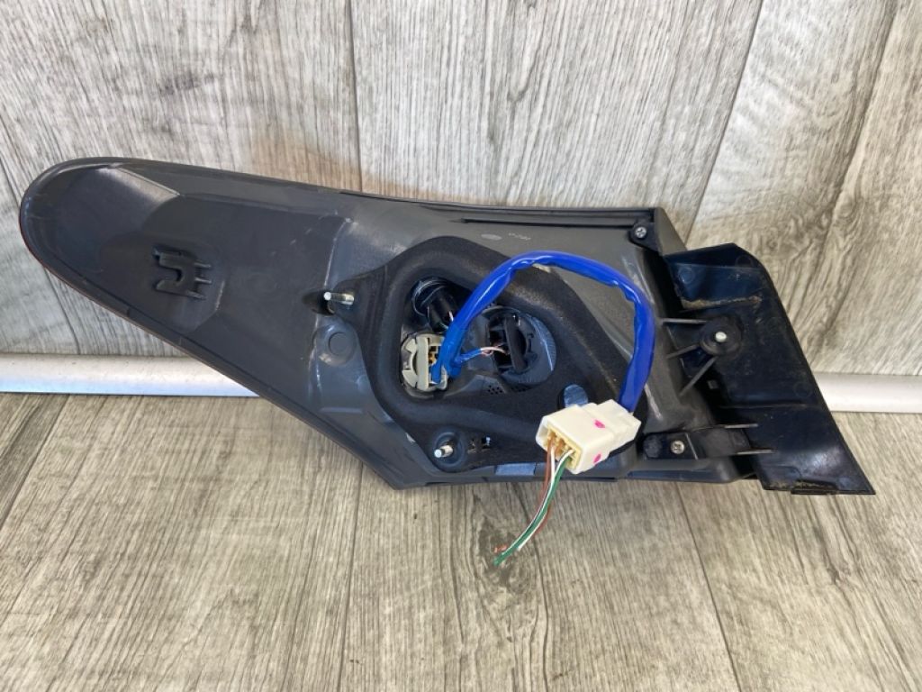 8155133470 | Ліхтар зовнішній прав. LEXUS ES350 06-12 - Фото 2