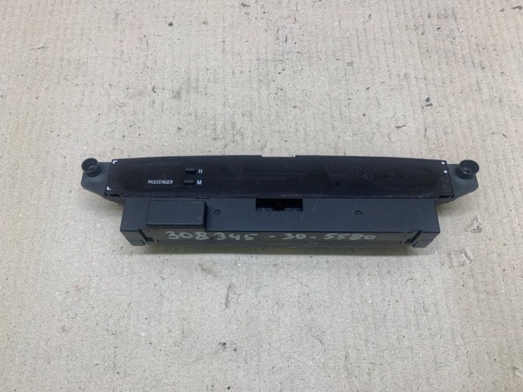 83910-33070 | Часы TOYOTA CAMRY 30 02-06