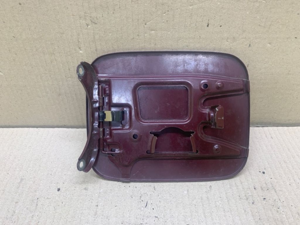 77350-AA060 | Лючок топливного бака TOYOTA CAMRY 30 02-06 - Фото 2