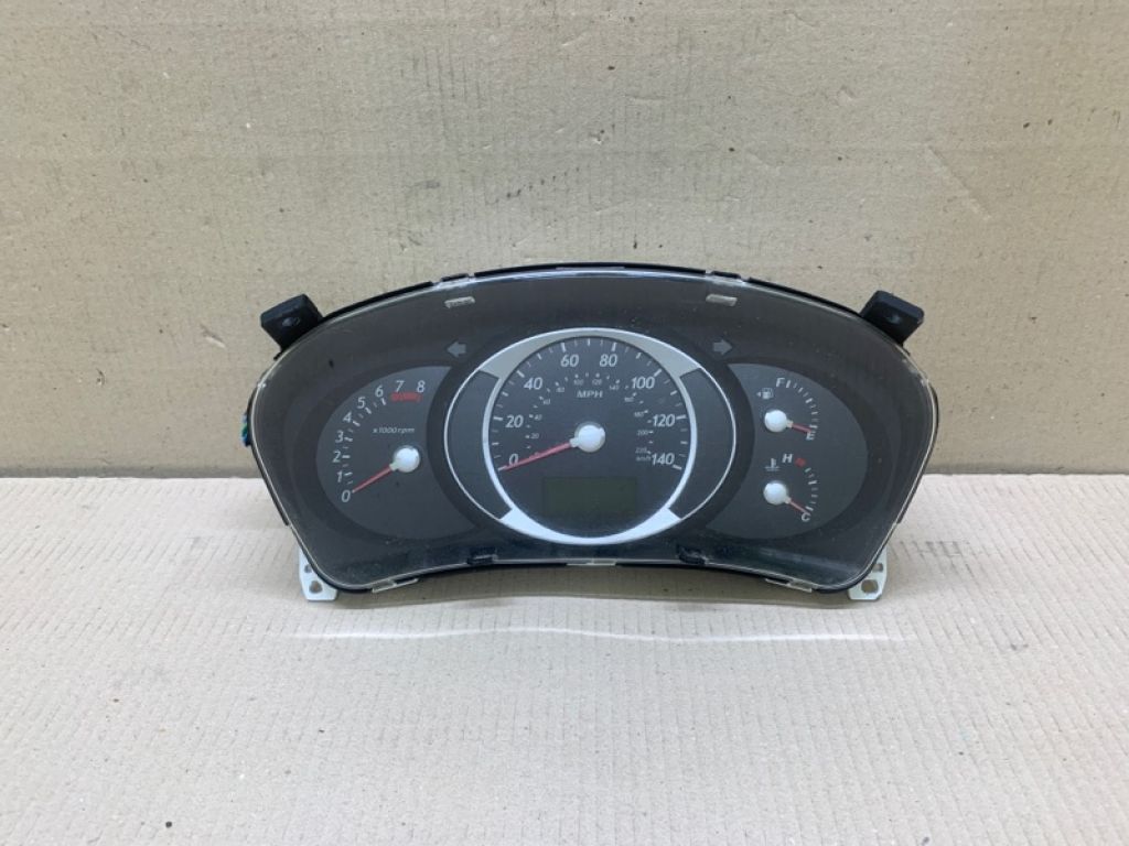94011-2E220 | Панель приборов HYUNDAI TUCSON 04-10