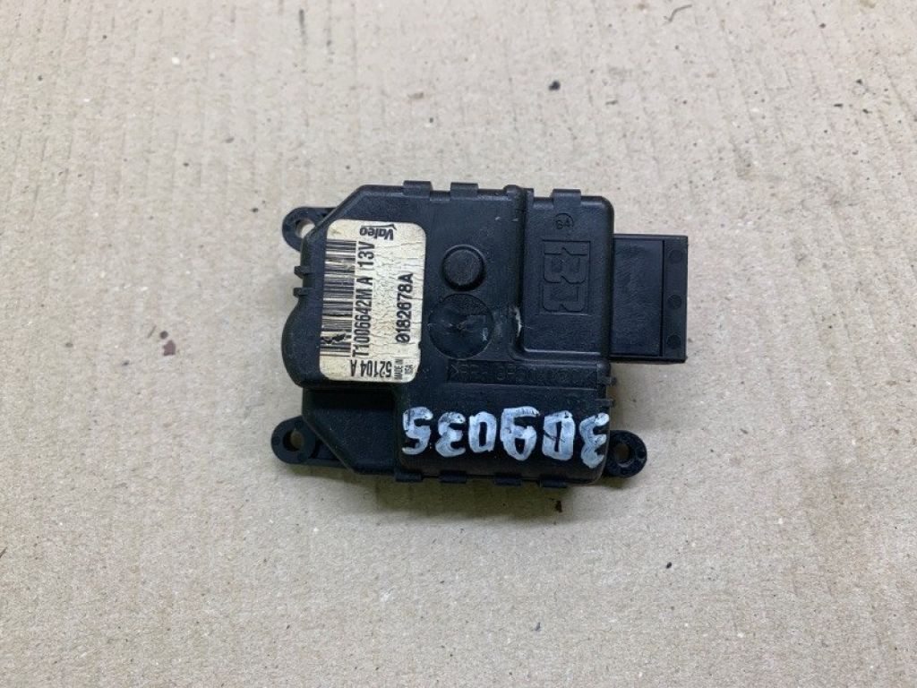 GS3L-61-B60 | Моторчик заслонки печки MAZDA 6 GH 07-12