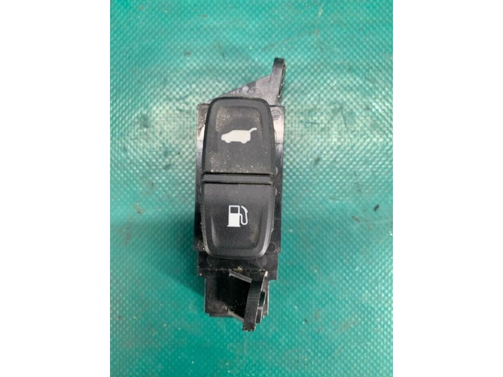 35800-TZ5-A01 | Кнопка открывания бензобака ACURA MDX (YD3) 13-21