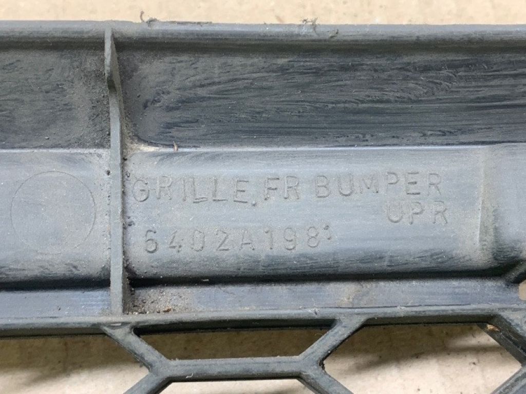 6402A198 | Решітка радіатора MITSUBISHI OUTLANDER XL 05-13 - Фото 3