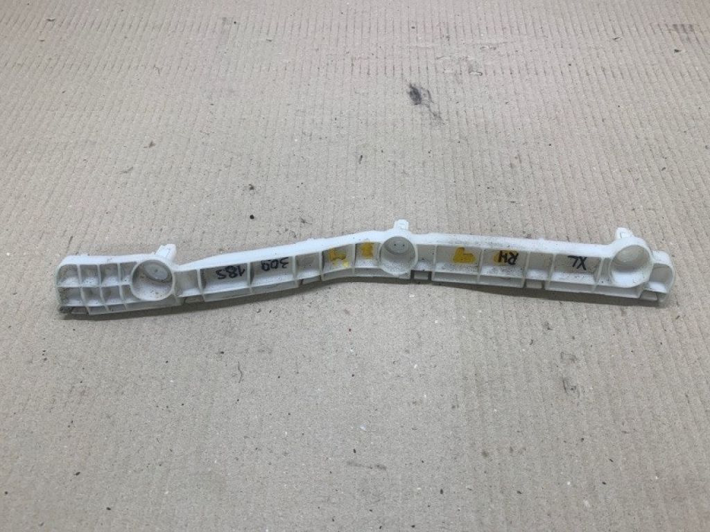 6410A222 | Кронштейн заднего бампера прав. MITSUBISHI OUTLANDER XL 05-13