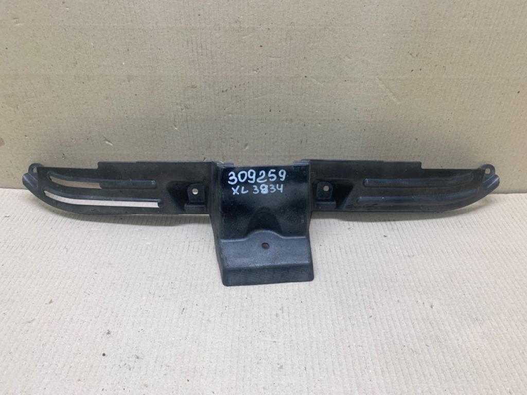 7450A172 | Накладка замка капота MITSUBISHI OUTLANDER XL 05-13