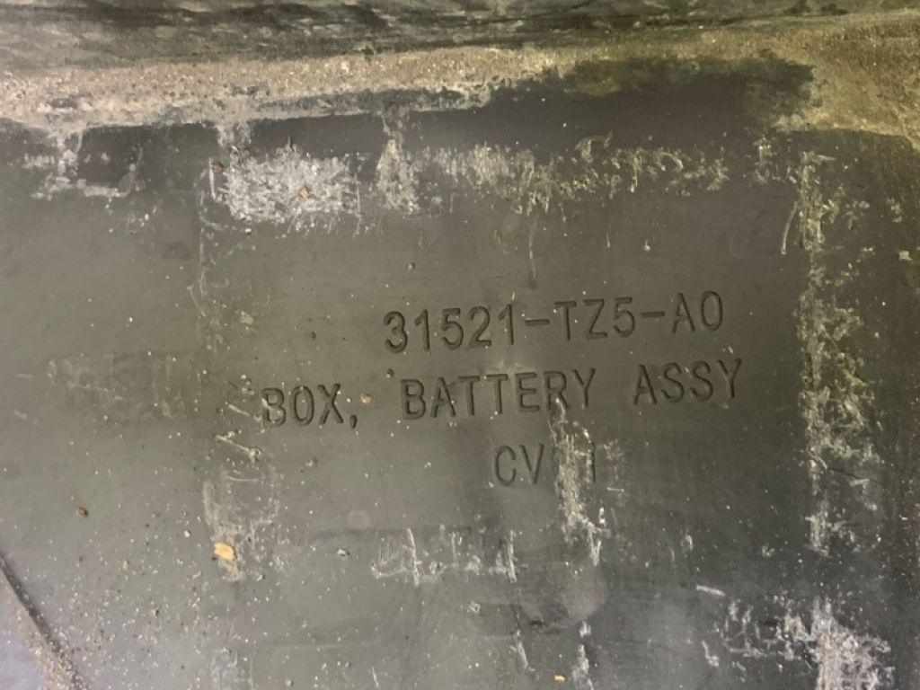 31523-TZ5-A02 | Короб акумулятора ACURA MDX (YD3) 13-21 - Фото 3