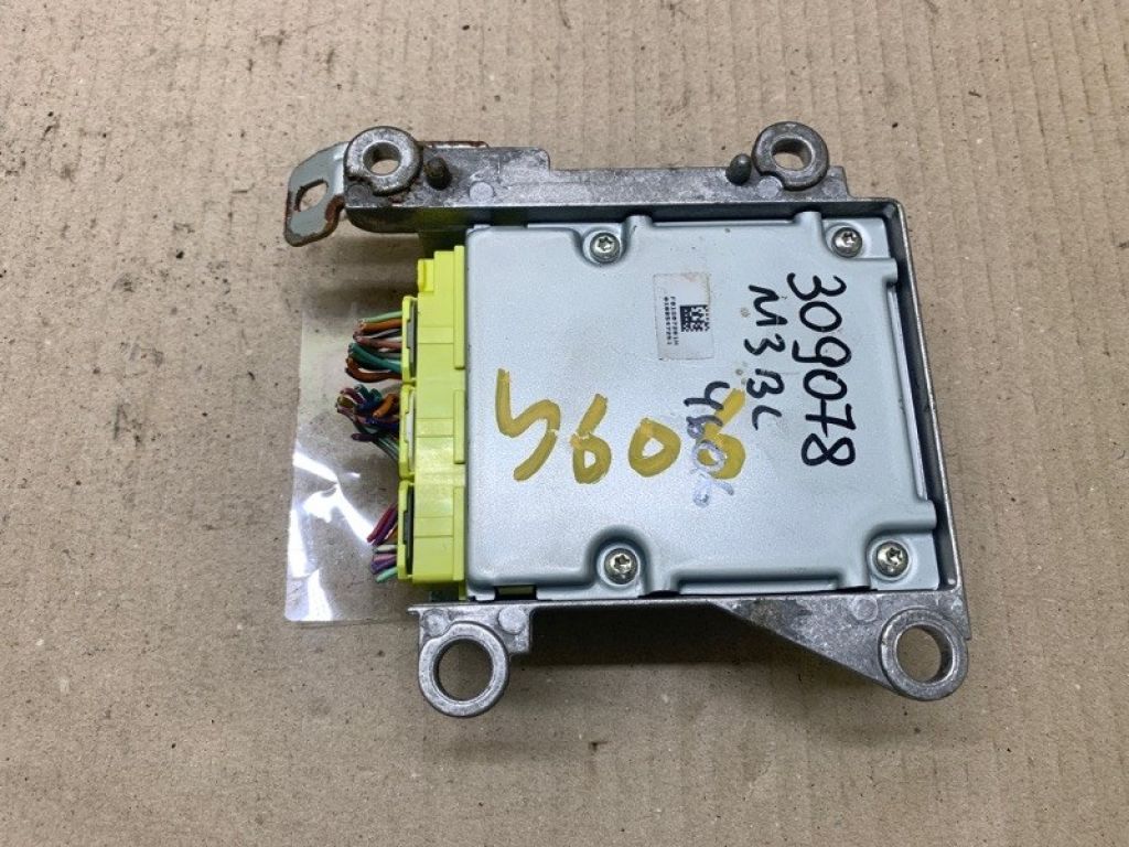 BCP8-57-K30A | Блок керування AIRBAG MAZDA 3 BL 09-13 - Фото 3