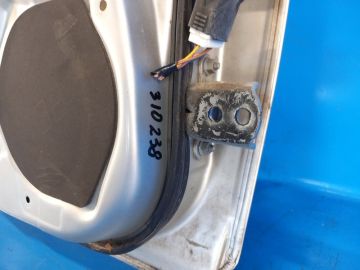 Петля двері нижня задн. лів. NISSAN SENTRA B17 12-21
