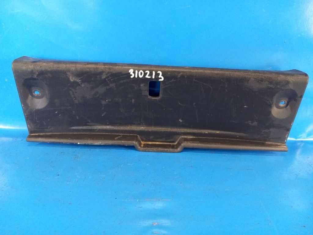 849663SG5B | Накладка на поріг багажника NISSAN SENTRA B17 12-21