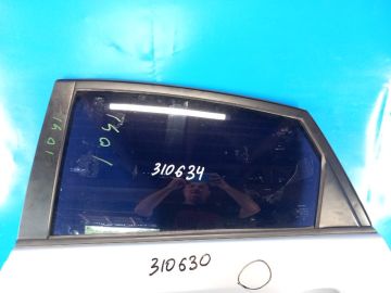 Стекло двери задн. лев. TOYOTA PRIUS - 30 09-17