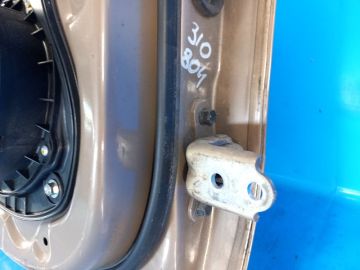 Петля двері нижня задн. лів. KIA SOUL PS 13-19