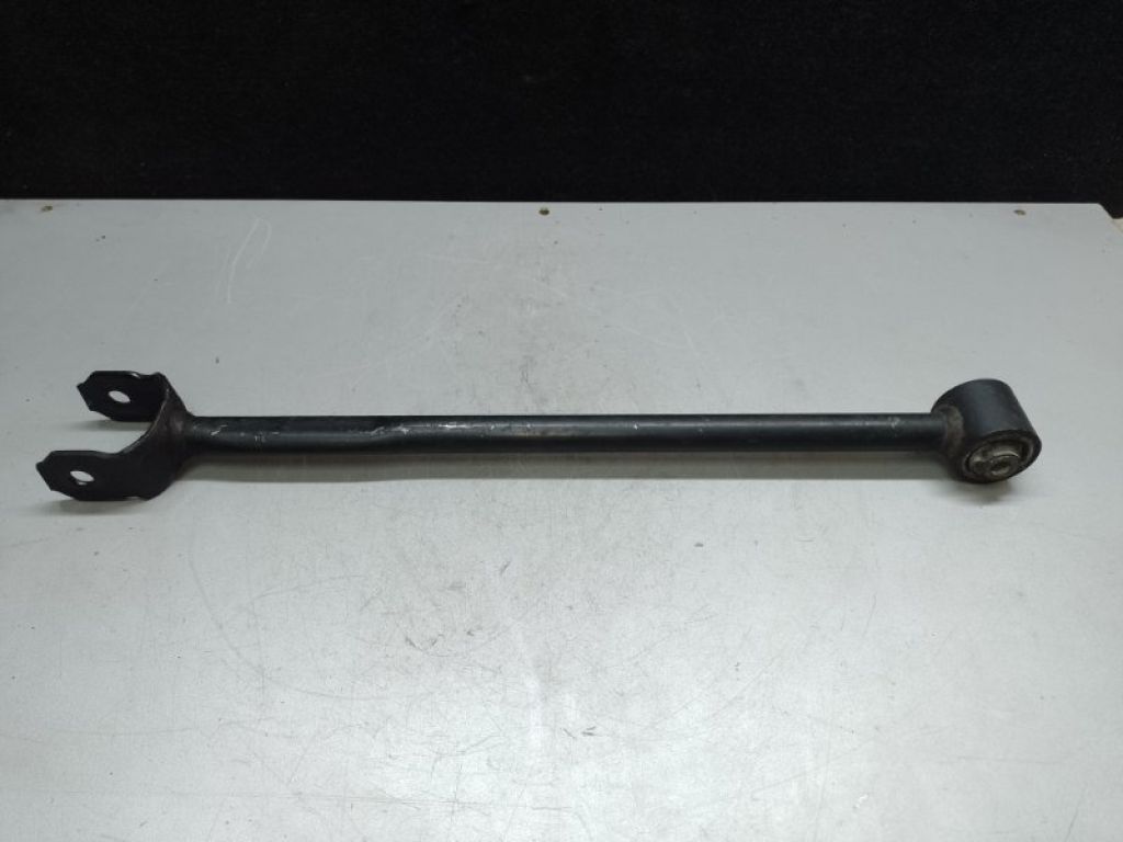 48780-48010 | Рычаг задней подвески продольный LEXUS RX300 98-03