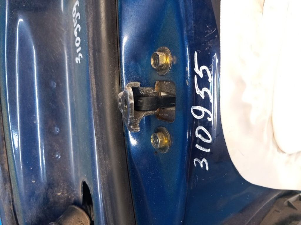 Обмежувач дверей передн. прав. HONDA CIVIC ES 00-05