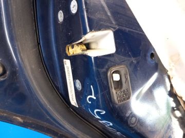 Замок двері задн. лів. HONDA CIVIC ES 00-05