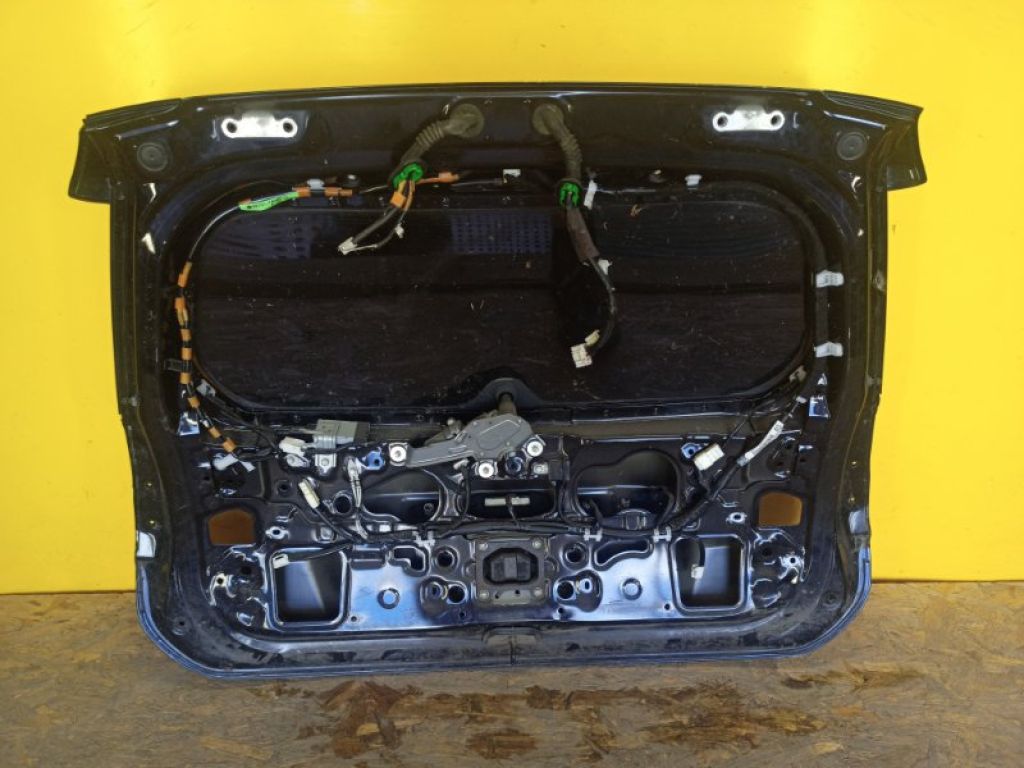 67005-76050 | Кришка багажника LEXUS CT200 11-17 - Фото 6