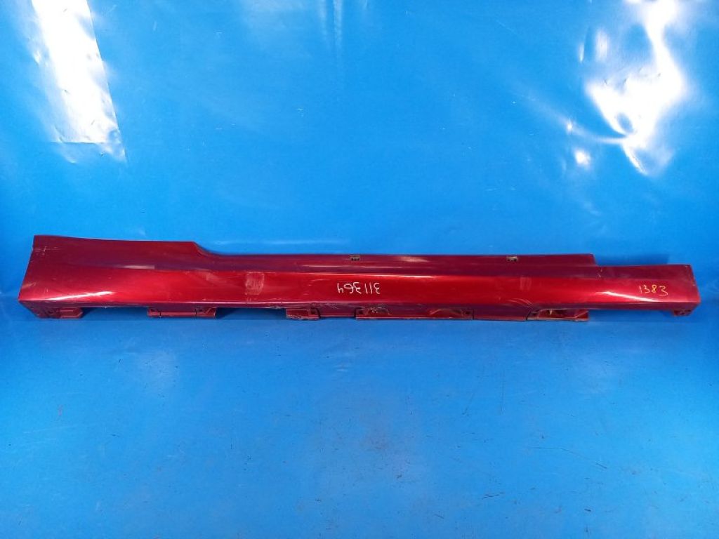 7585153030D0 | Накладка порогу зовнішня прав. LEXUS IS250/350 05-13