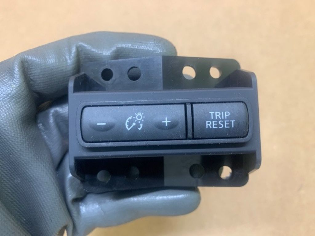 25273-4BA0A | Регулятор подсветки панели приборов NISSAN X-TRAIL/ROGUE T32 13-20