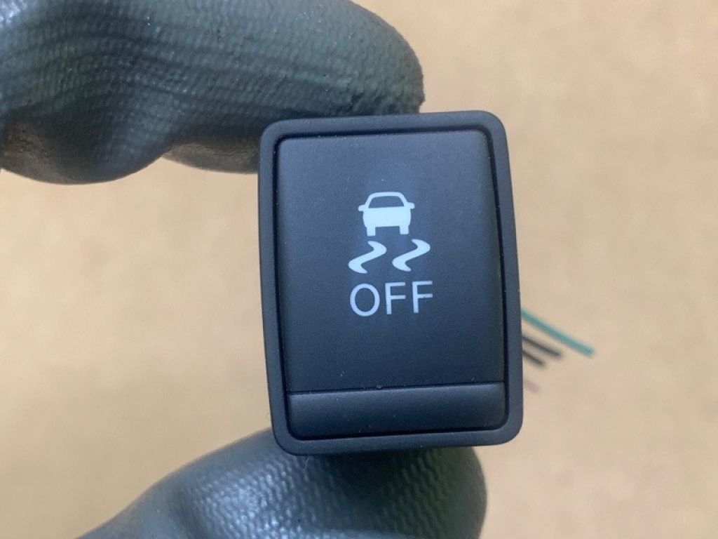 25145-3TA0A | Кнопка курсовой устойчивости NISSAN X-TRAIL/ROGUE T32 13-20