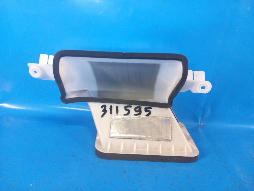 8722047020 | Воздуховод салона TOYOTA PRIUS PLUS 11-14