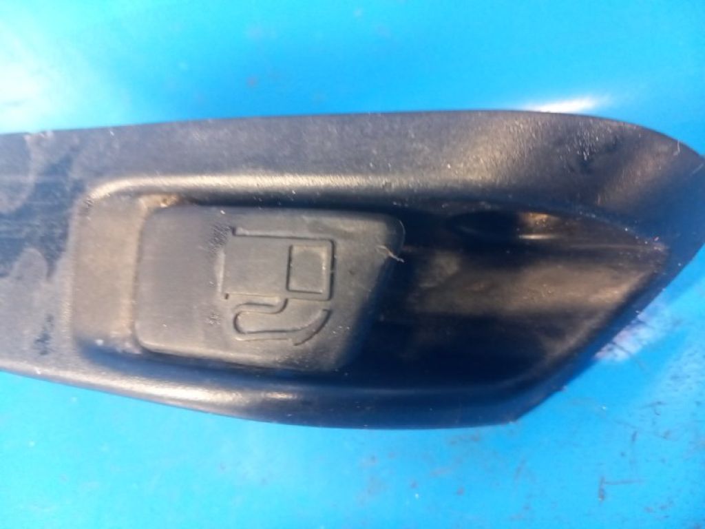 7730652060 | Кнопка відкриття лючка бензобака TOYOTA PRIUS PLUS 11-14 - Фото 2